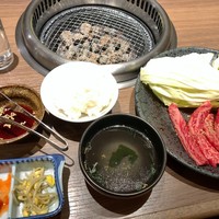 焼肉・しゃぶしゃぶ たちばな ヒルトンプラザイースト店 - 