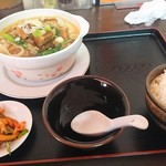 久香居 - 八角刀削麺鍋