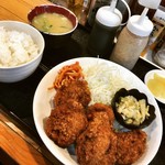 ごはんの店 絆 - ヒレカツ定食