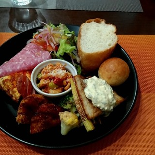 ビストロボヌール_0