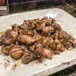 赤鶏炭焼 大安 - ☆もも焼き 550円