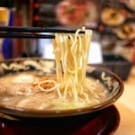 Kagoshimaramentontoro - 中細ストレート麺！