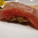 秀徳 - 赤酢が印象的