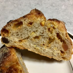 Pane Ho Maretta - マカダミアナッツとオレンジ