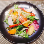 創作イタリアン Gemelli - ジェメリサラダ 真上から撮ってみました(*^_^*)