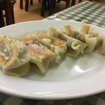 しらかば - ニンニク餃子