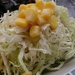 ＢＩＭＩ - ビーフカレーの野菜サラダ