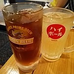 Kushi Yaki Hompo - ウーロン茶、ハイボール