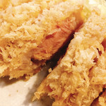 成蔵 - 特上ロースカツ断面。