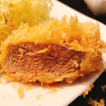 成蔵 - シャ豚ブリアン断面