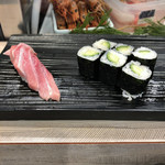 寿司の美登利 - 梅握り最後のかっぱ巻きと追加の大トロ