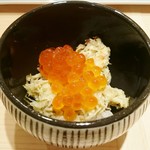 すし 銀座高の - 毛ガニ蒸し寿司