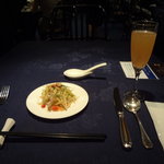 中国薬膳料理 星福 - 清心美容酒、季節の果物とクラゲ胡桃と胡麻ソース和え