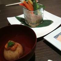 函館うに むらかみ 日本生命札幌ビル店 - 野菜スティックとうに大福。
                    