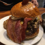 ゴリゴリバーガー タップルーム - 