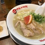 太陽のトマト麺 - 