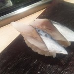 立ち寿司横丁 - 〆さば 180円＋税