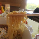 四川料理 桃源郷 - 豚肉とザーサイ入りタンメンの麺　【　２０１１年１０月　】