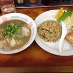 一久 川上店 - ミニセット 50円(普通のラーメン)