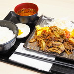 Nikutareya - 肉タレ屋の焼肉定食