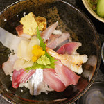 魚ぞう - スーパー海鮮丼 ¥1,000