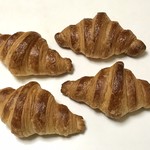 クロワッサン　税込200円×4