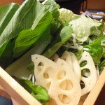Rokumarugogenton - 追加の野菜盛り合わせ￥850