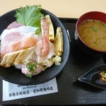 魚屋のどんぶり 魚錠 - 