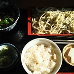 そば畑 - とりせいろ（830円）