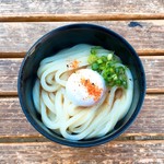 温かいうどん＋温玉