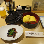 あつた蓬莱軒 - 肝焼/うまき