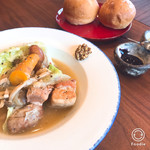 おしかの丘食堂 - 豚バラ煮と焼きたてパン