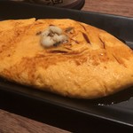 シャンパン&醤油バー フルートフルート - こだわり卵のふわふわオムレツ トリュフバター添え