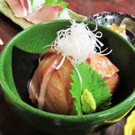 ひみ浜 - 寒ぶり漬け丼。4300円