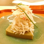 くすのき - 蟹の腹身、蟹味噌にこごり、ユリネ