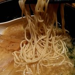 TOKYO豚骨BASE MADE by博多一風堂 - 麺　リフト！