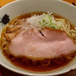 麺 みつヰ - 醤油ラーメン（細麺、750円）