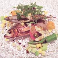 ル・トリスケル - 前菜/鮎の燻製？だったかな