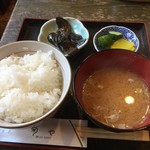 Kikuya - ごはん お味噌汁