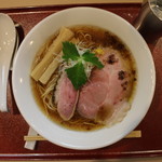 燃えよ麺助 - 紀州鴨そば(870円、真上から)