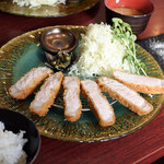 epais - 三元豚サーロインロースカツ定食