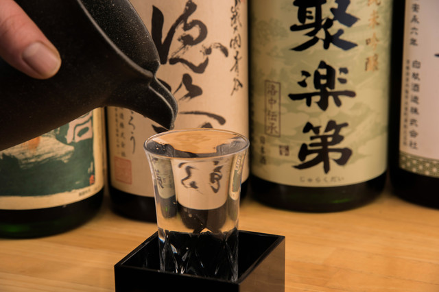 おばんざいビュッフェ ひなたや>