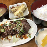 Ueda - 焼肉定食♪ 1.000円
                        (ごはんおかわり1回まで)