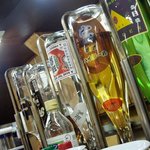 ニューカヤバ - 酒がいっぱい