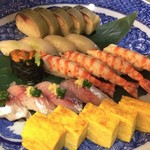 光悦 - 締めの寿司、車海老が旨い