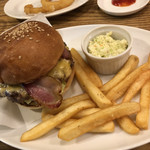 シェリーズバーガーカフェ - 