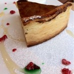 タユタ - カマンベールチーズケーキ