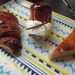 Blé Sucré - Croissants・Baba au rhum・Gâteau Basque