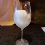 とんかつ マンジェ - お口直しは、シャンパンシャーベット♪