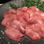 神戸牛焼肉 石田屋。Hanareの上 - 